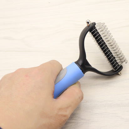 Pet Hair Removal Brush – Self-Cleaning Grooming Comb for Dogs & Cats
